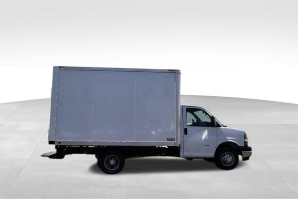 New 2024 Chevrolet Express Cutaway 3500 1WT Cutaway Van