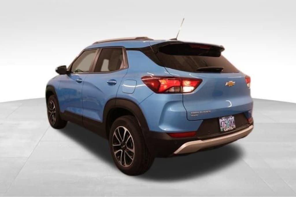 New 2025 Chevrolet Trailblazer LT SUV