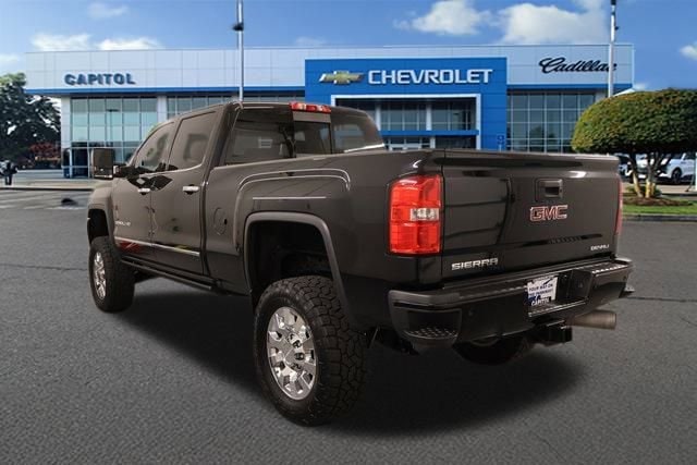 Image of 2017 GMC Sierra 2500 HD Denali Truck