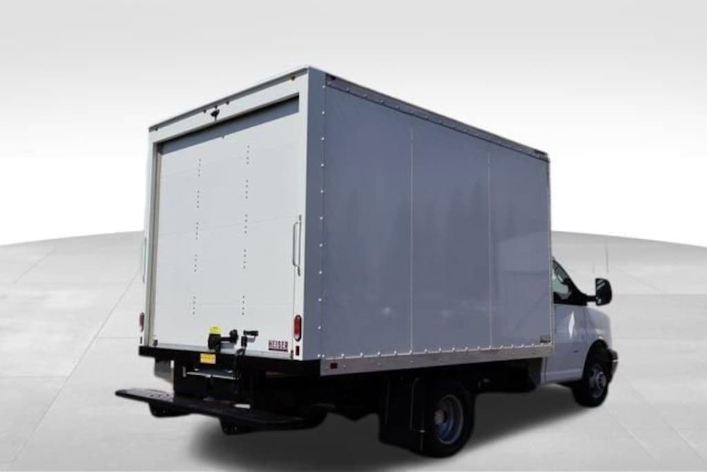 New 2024 Chevrolet Express Cutaway 3500 1WT Cutaway Van