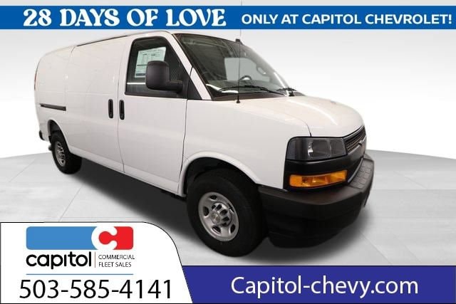 2025 Chevrolet Express Cargo