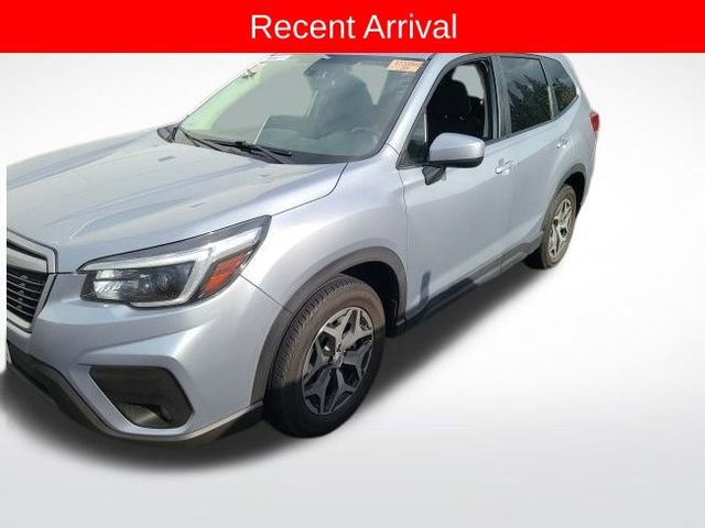 2021 Subaru Forester Premium photo 4