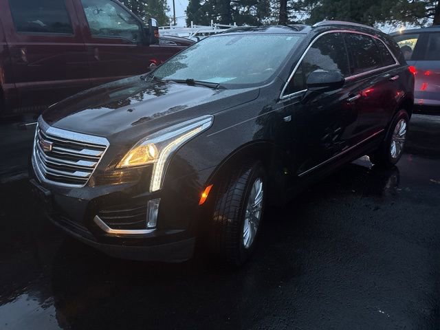 2018 Cadillac XT5 Base photo 2