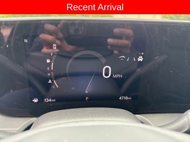 2025 Buick Encore GX Sport Touring photo 2