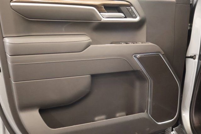 2026 Chevrolet Silverado 1500 LT - Photo 9