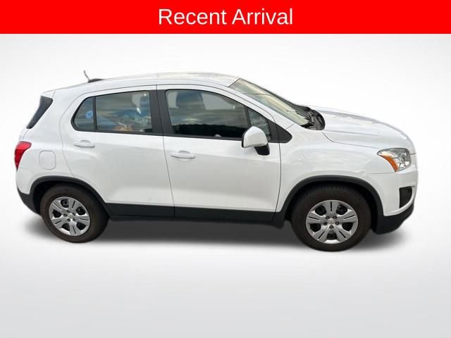2016 Chevrolet Trax LS photo 4