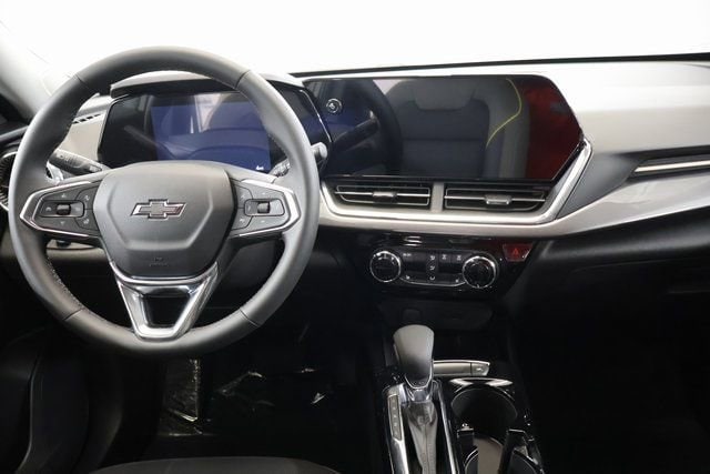 2026 Chevrolet Trax Activ - Photo 13
