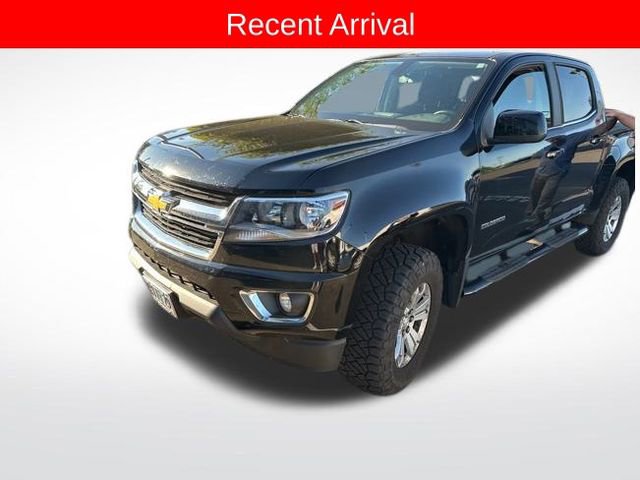 2020 Chevrolet Colorado LT photo 2
