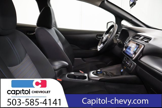 2025 Nissan Leaf S - Photo 25