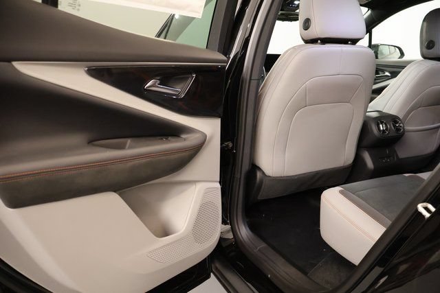 2026 Chevrolet Blazer EV SS - Photo 27