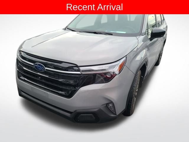 2025 Subaru Forester Touring photo 3