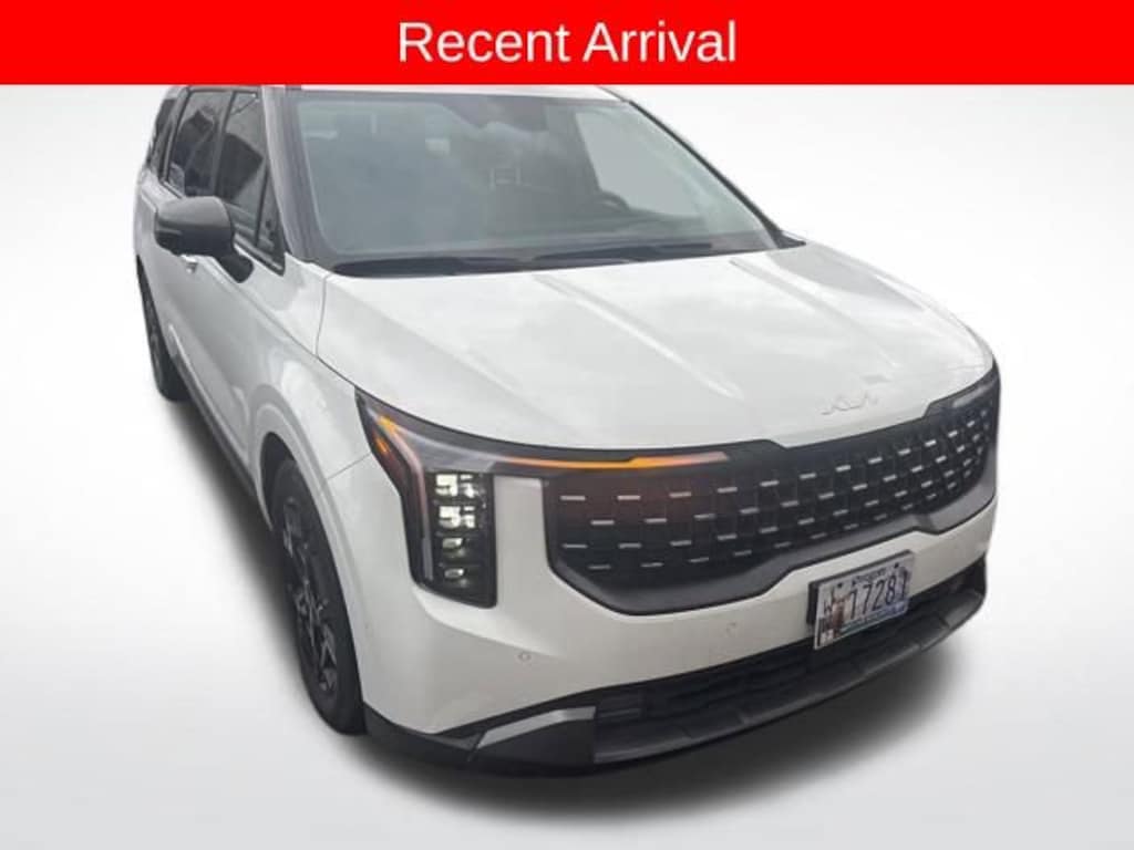 Used 2025 Kia Carnival SX Prestige