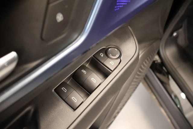 2026 Chevrolet Equinox EV 2LT - Photo 11