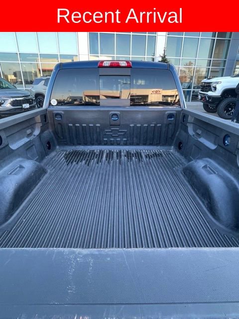 2018 Chevrolet Silverado 1500 LT photo 4