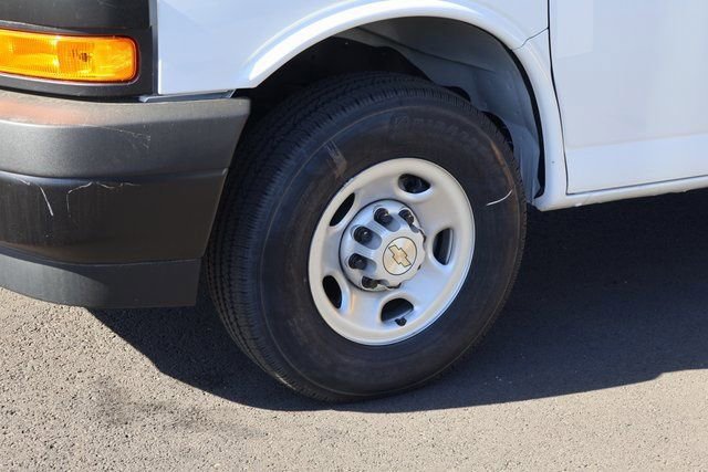 2025 Chevrolet Express Cargo Work Van