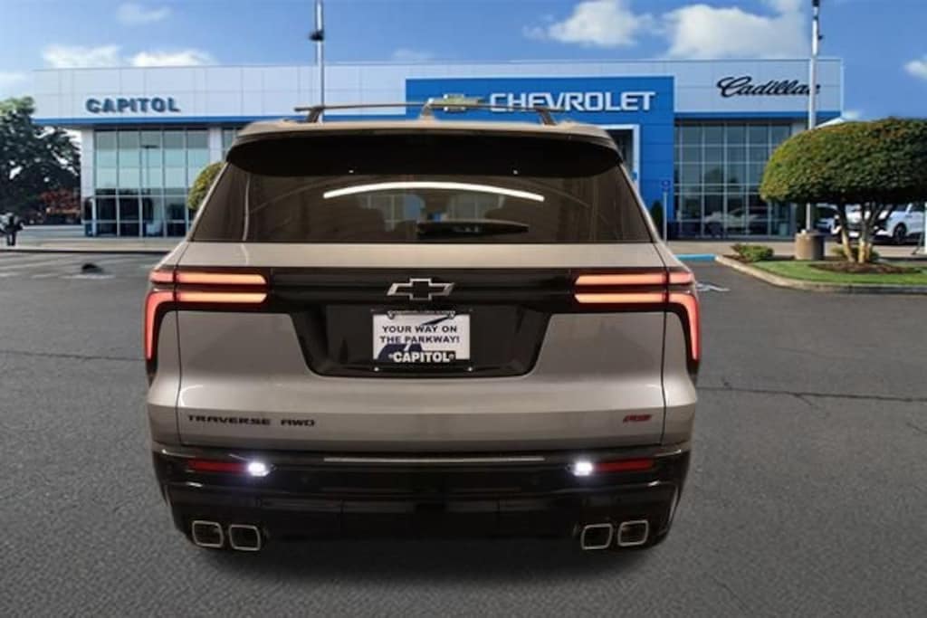 New 2026 Chevrolet Traverse RS SUV