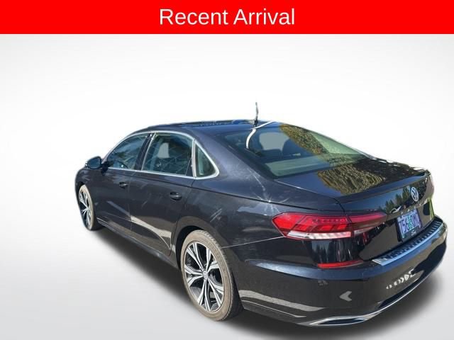 2021 Volkswagen Passat 2.0T SE photo 4