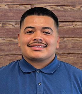 Staff member Favian Hernandez from ID_a917df18e49b