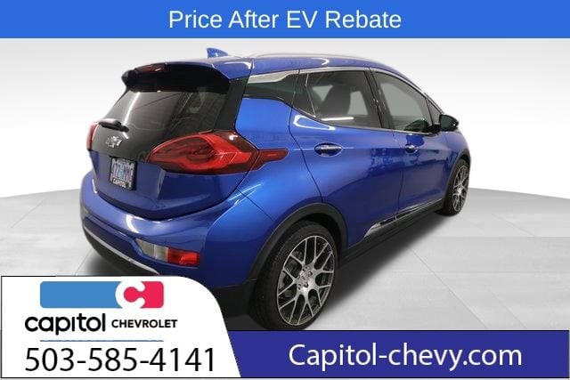 Used 2020 Chevrolet Bolt EV Premier with VIN 1G1FZ6S09L4137640 for sale in Salem, OR