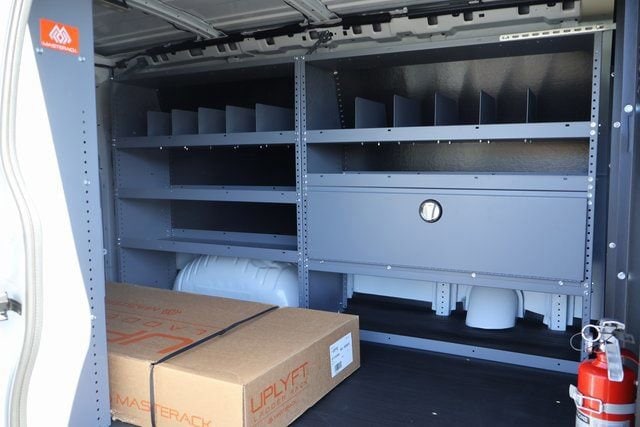 2025 Chevrolet Express Cargo Work Van - Photo 7