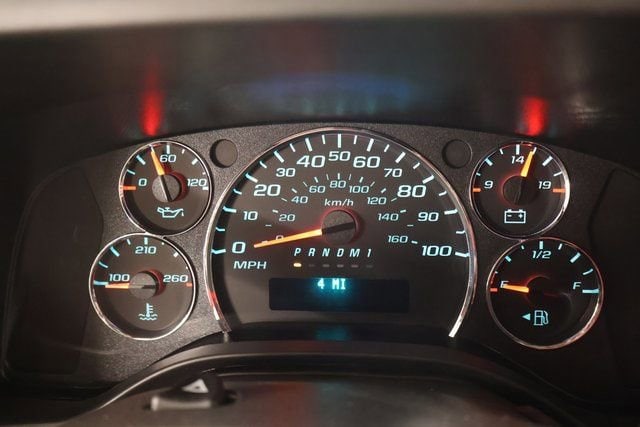 2025 Chevrolet Express Cargo Work Van - Photo 34