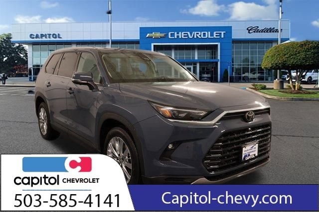 2024 Toyota Grand Highlander Platinum's photo