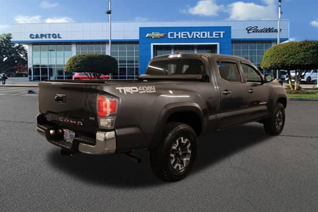 Used 2022 Toyota Tacoma 4WD SR5