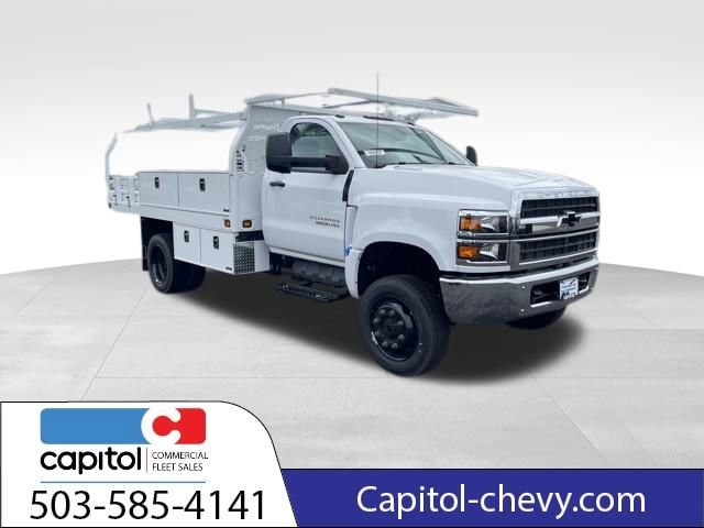 2024 Chevrolet Silverado 5500 HD Truck 
