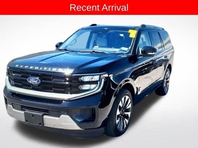 2025 Ford Expedition Platinum's photo