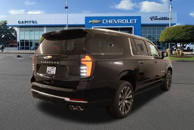 2026 Chevrolet Suburban High Country - Photo 3