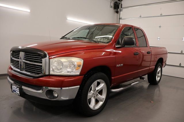 2008 Dodge Ram SLT photo 3