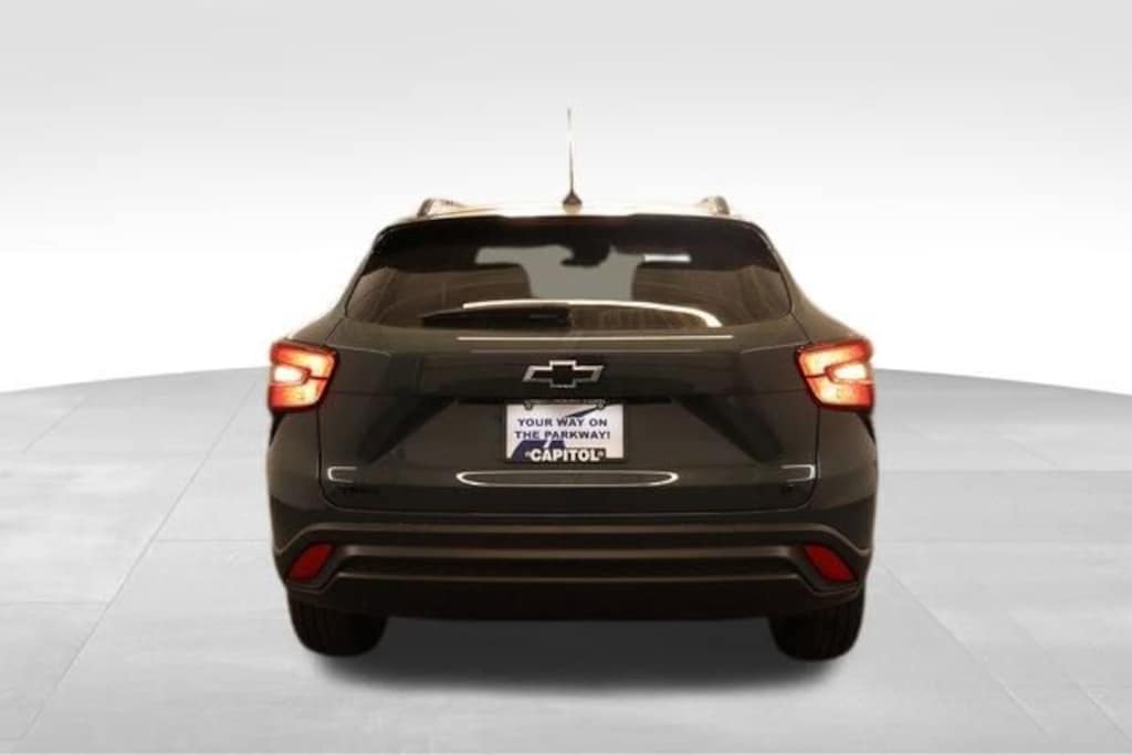 New 2026 Chevrolet Trax LT SUV