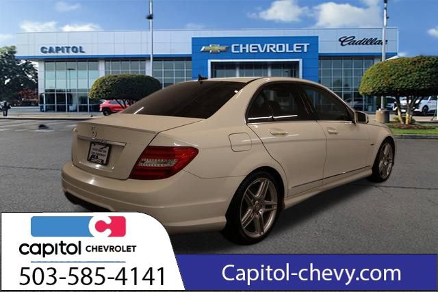 2012 Mercedes Benz C 250 Sport photo 2