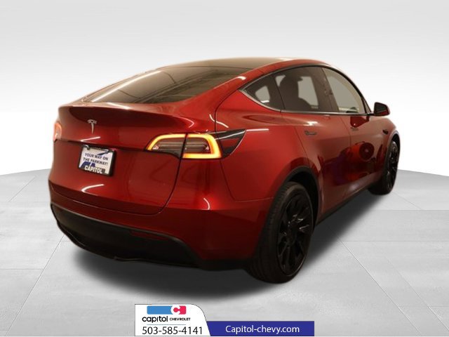 Used 2024 Tesla Model Y Long Range with VIN 7SAYGDED0RF109206 for sale in Salem, OR