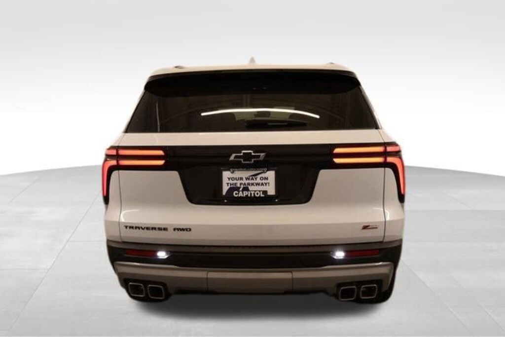 New 2026 Chevrolet Traverse Z71 SUV