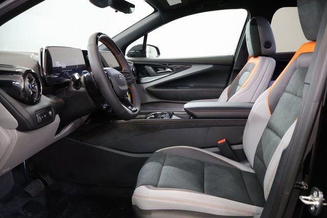 2026 Chevrolet Blazer EV SS - Photo 11