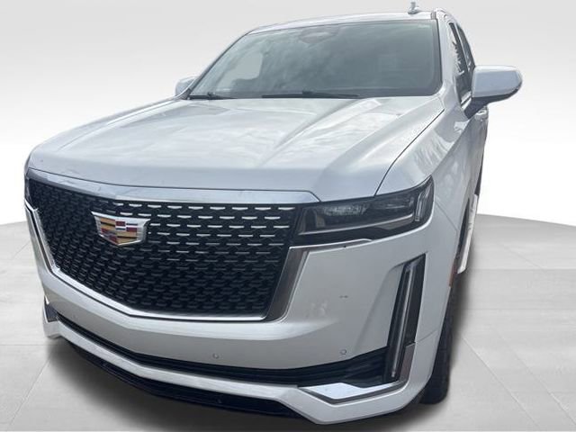2022 Cadillac Escalade Premium Luxury photo 2