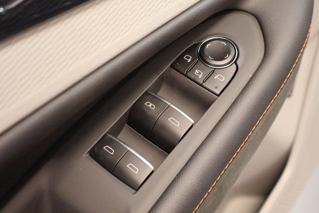 2026 Chevrolet Blazer EV SS - Photo 10