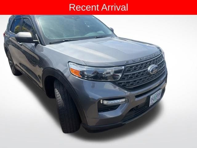 2021 Ford Explorer XLT 4WD's photo