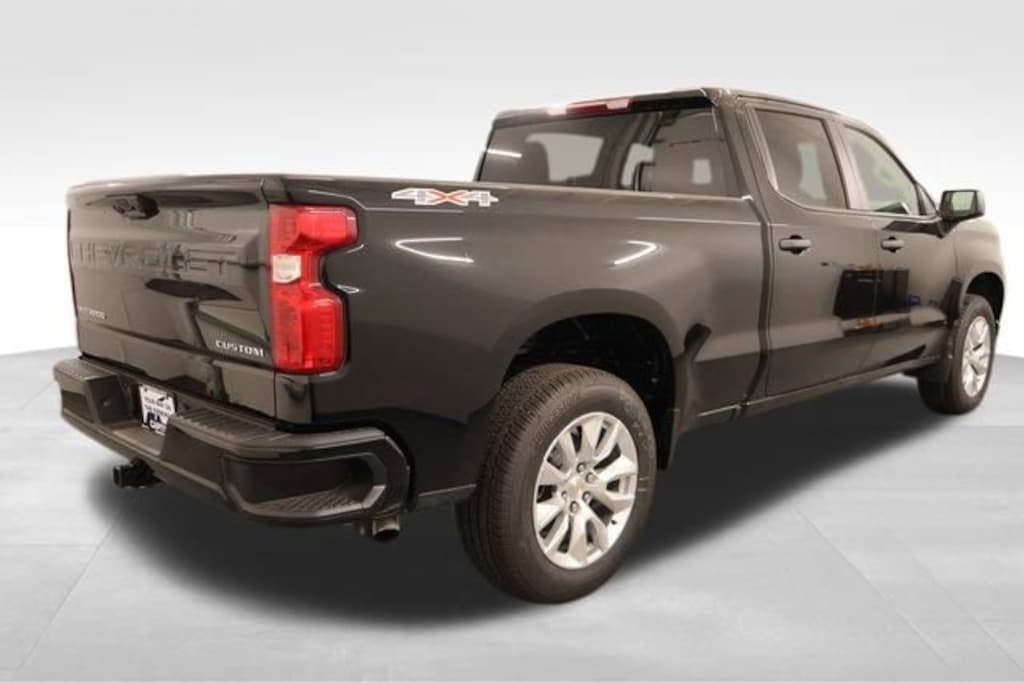 New 2026 Chevrolet Silverado 1500 Custom Truck