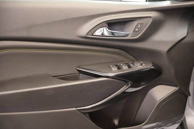 2026 Chevrolet Trax LT - Photo 9