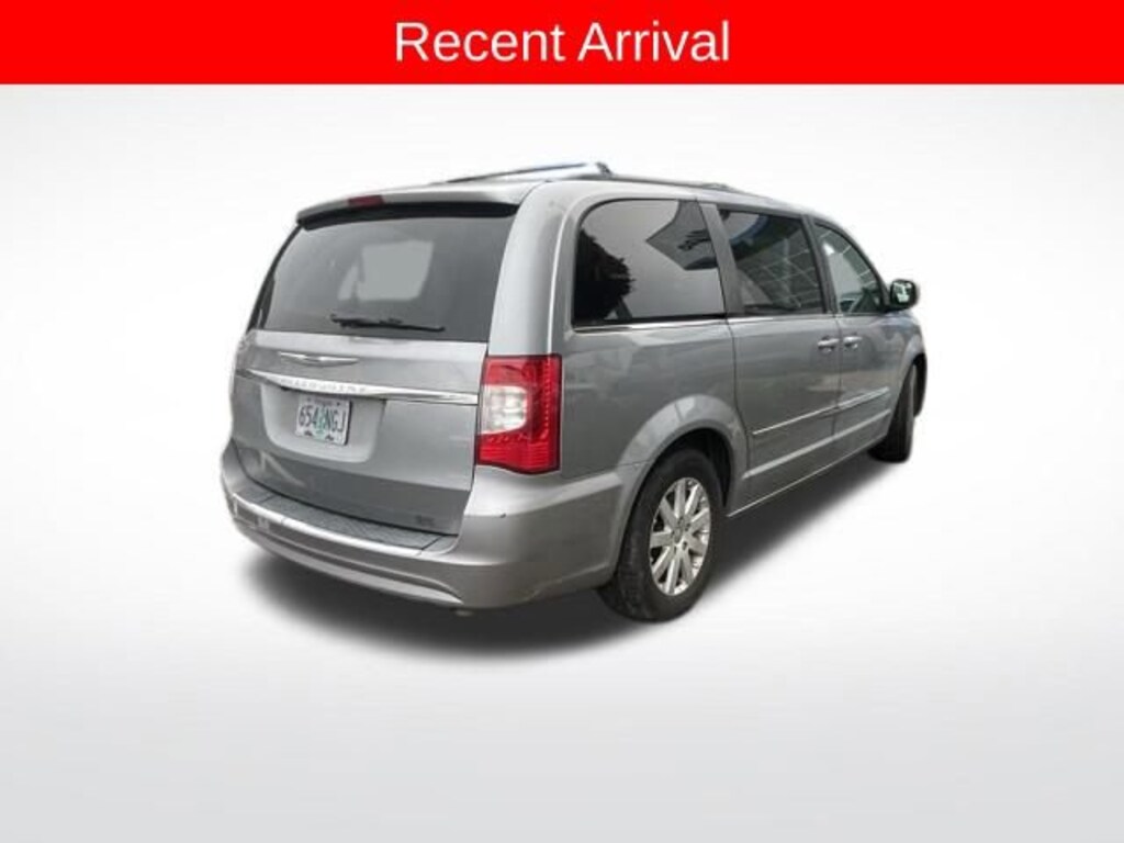 Used 2014 Chrysler Town & Country Touring