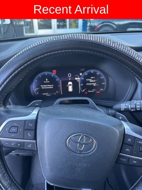 2024 Toyota Grand Highlander XLE photo 2