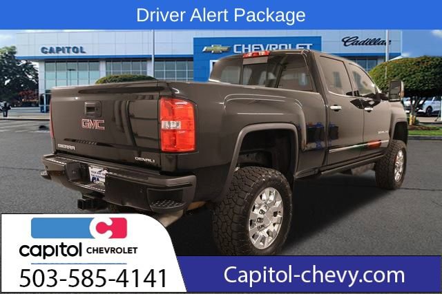 2017 Gmc Sierra 2500 HD Denali photo 2