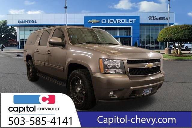2011 Chevrolet Suburban SUV 
