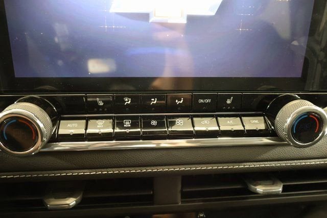 2026 Chevrolet Colorado LT - Photo 19