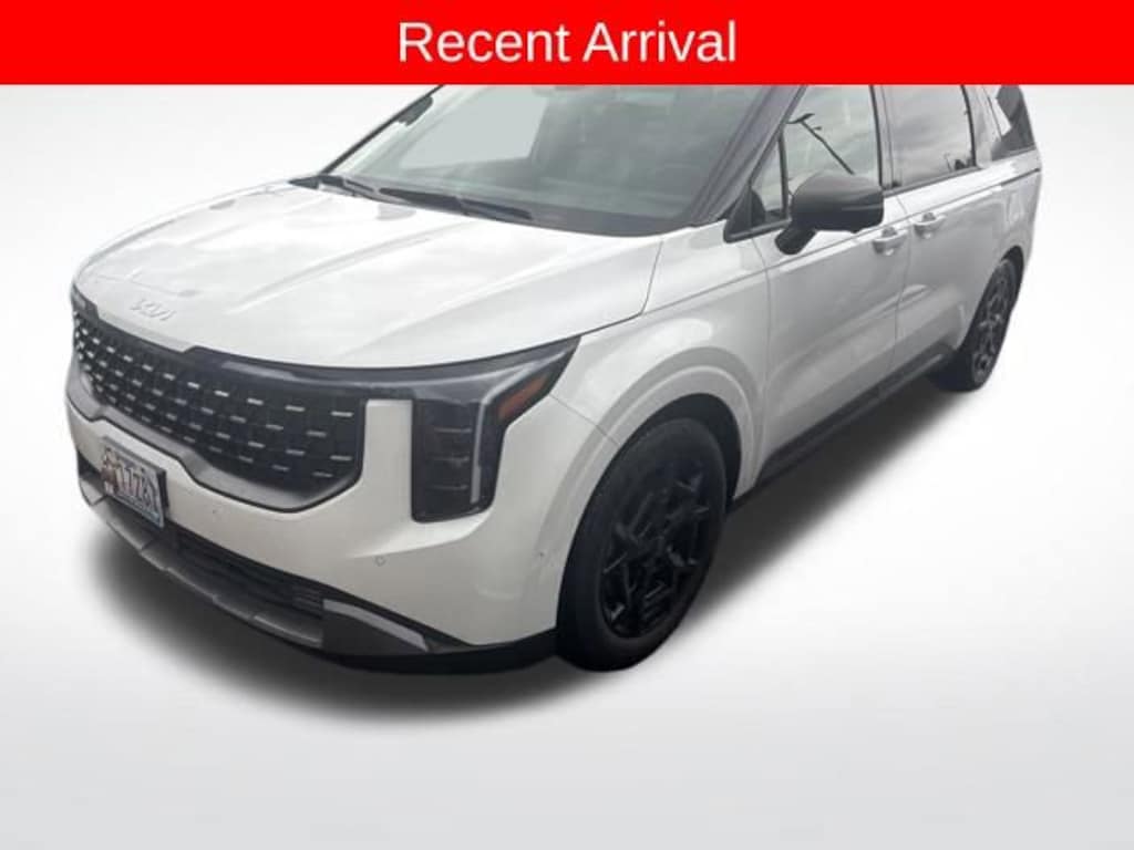 Used 2025 Kia Carnival SX Prestige