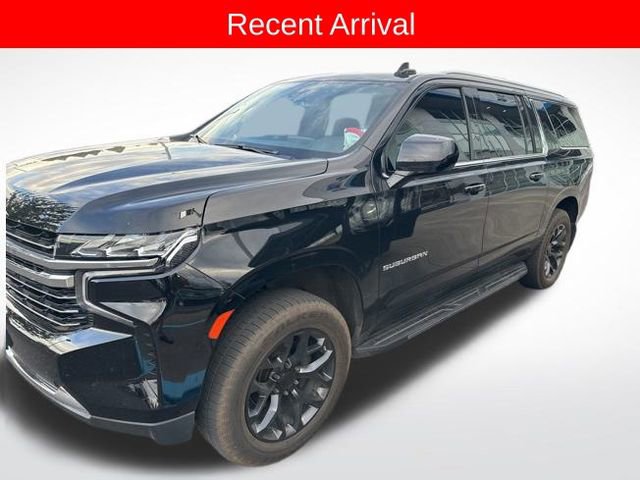 2021 Chevrolet Suburban LT photo 4