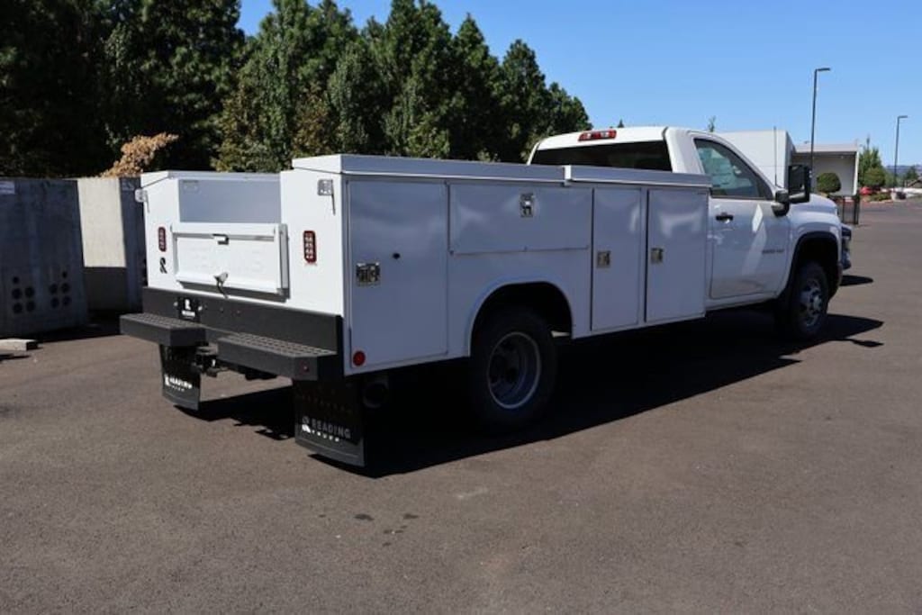 New 2025 Chevrolet Silverado 3500 HD Chassis Cab Work Truck Truck