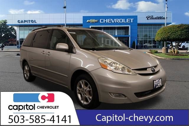 2006 Toyota Sienna XLE's photo